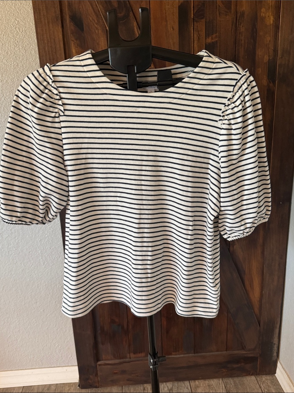 Time and Tru Black and White Striped Puff Sleeve Tee